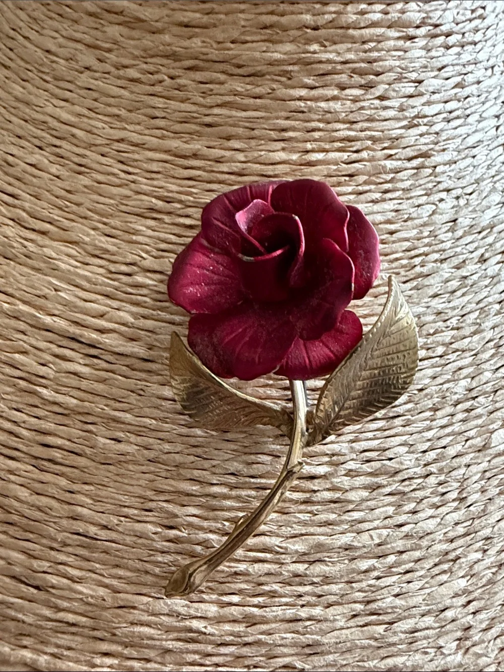 Red rose brooch